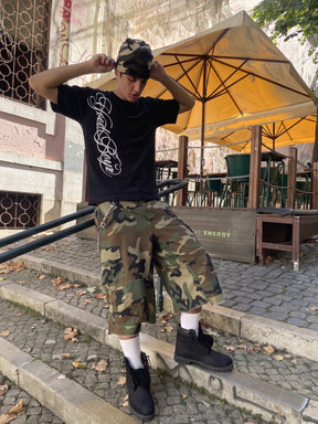 SIGNATURE TEE (BLACK)