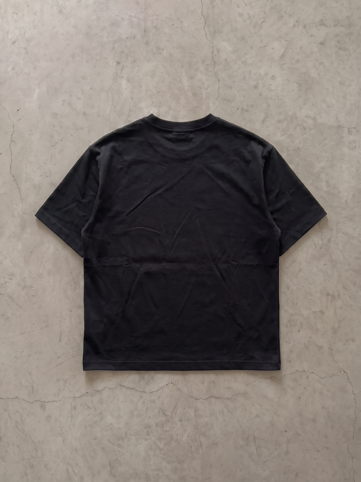 SIGNATURE TEE (BLACK)