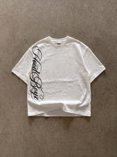 SIGNATURE TEE (WHITE)