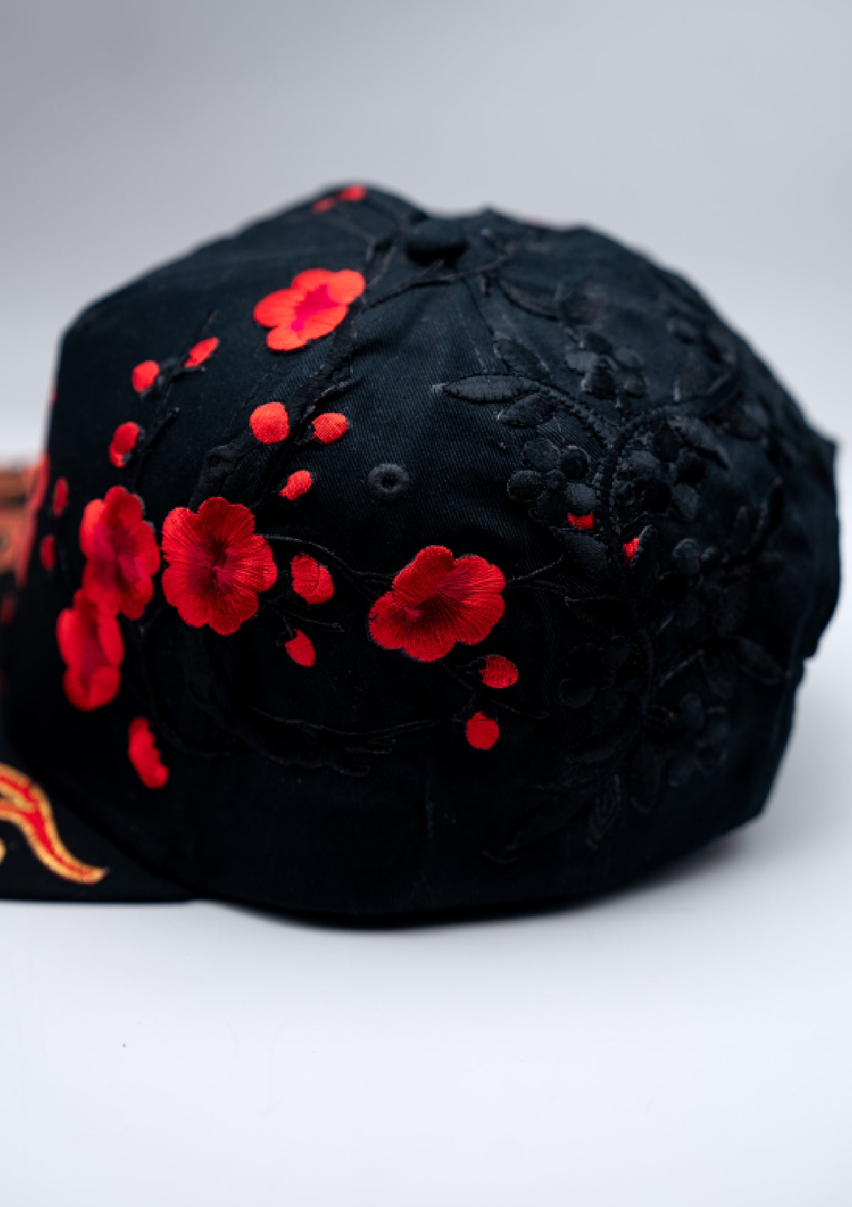Royal Garden Cap {red/black}